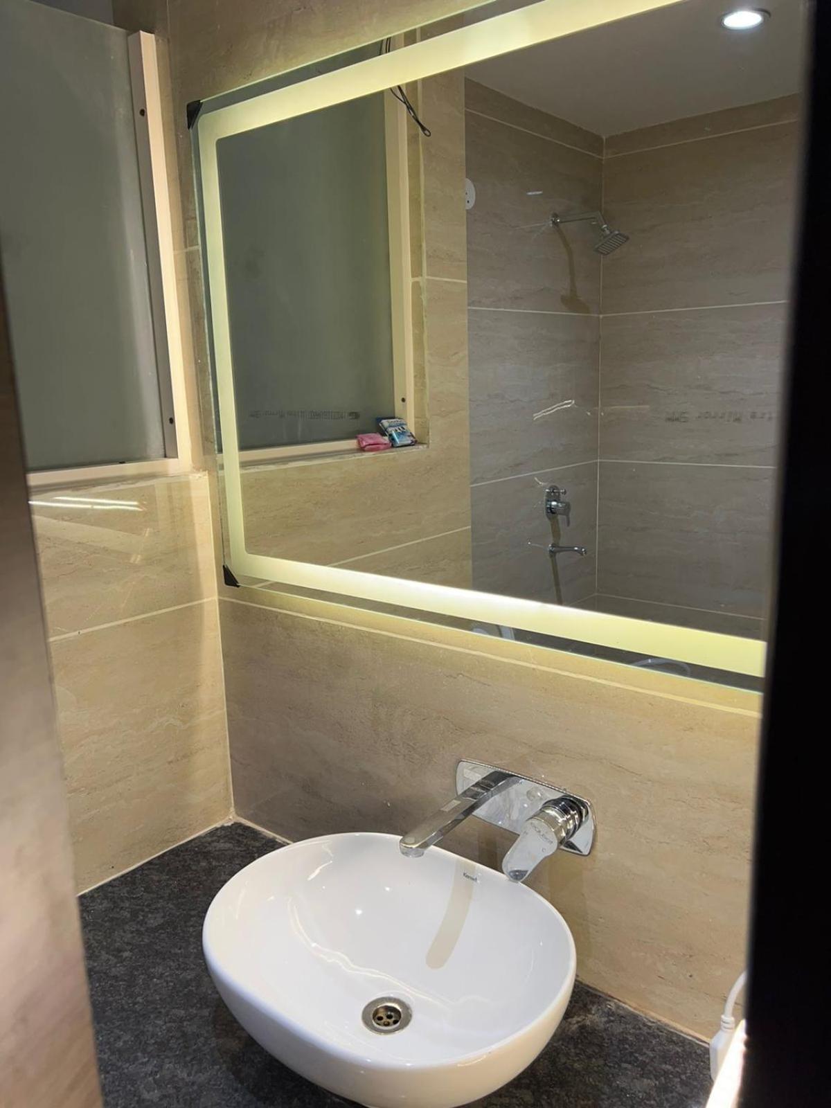 Hotel Skylark & Banquet Palwal 외부 사진